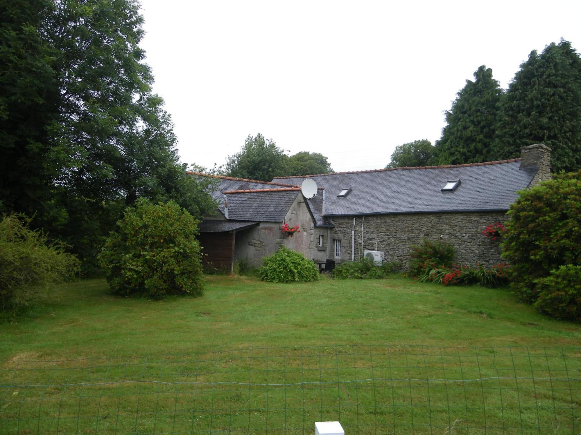 Вилла Moulin De Kerstrat Brennilis Экстерьер фото